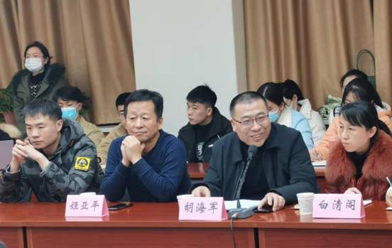 640a0a75a93d8b559423c6eaf54bd82